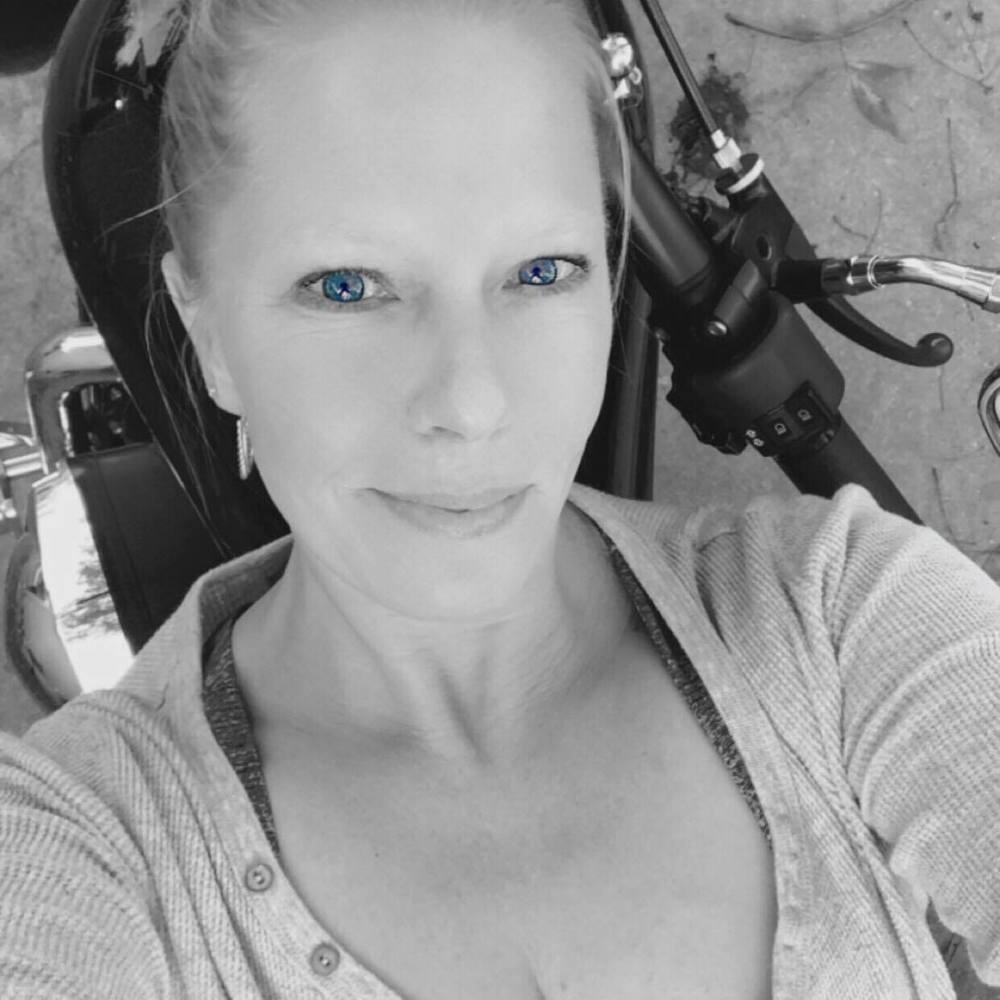 Meet your Posher, Andrea